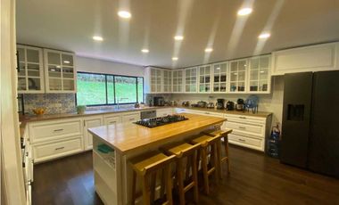 vendo Casa campestre en unidad cerrada en el retiro (LDC)