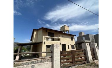 SE VENDE CASA EN LOMAS DEL REY ( MAYU SUMAJ )