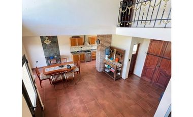 SE VENDE CASA EN LOMAS DEL REY ( MAYU SUMAJ )