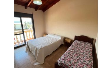 SE VENDE CASA EN LOMAS DEL REY ( MAYU SUMAJ )