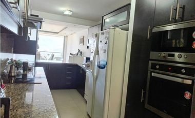 Departamento amoblado 4 habitaciones Cumbayá KV