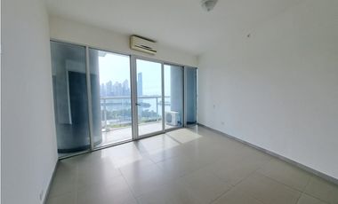 VENTA APARTAMENTO 231 M2 YACHTCLUB NEGOCIABLE AVENIDA BALBOA  MC