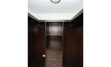 ALQUILO BONITO APARTAMENTO EN AV BALBOA $1.350!!!