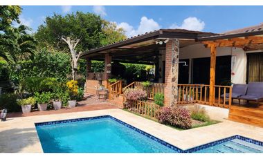 VENTA DE HERMOSA CASA CON PISCINA EN PENONOME