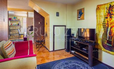 Casa en Venta en Campo de Deportes con Duble Almeyda