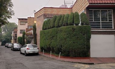 Casa en Venta en San Ángel Inn para remodelar