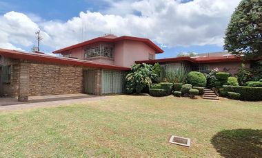 CASA EN VENTA EN RESIDENCIAL EN COLONIA CIPRES TOLUCA