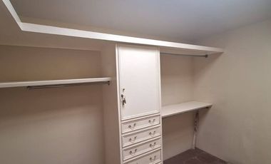 CASA EN VENTA EN RESIDENCIAL EN COLONIA CIPRES TOLUCA