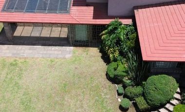 CASA EN VENTA EN RESIDENCIAL EN COLONIA CIPRES TOLUCA