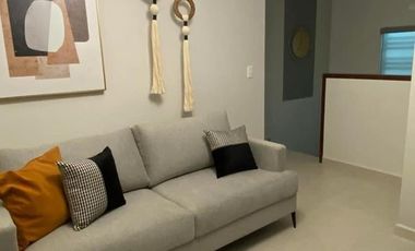 CASA EN VENTA EN PRIVADA LA RIOJA II