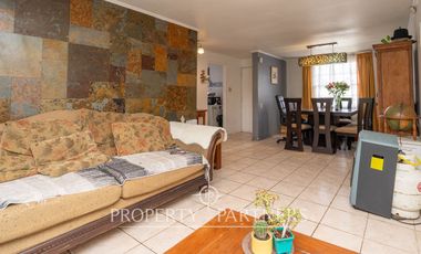 Amplia propiedad con Piscina en tranquilo sector de Ciudad del Este