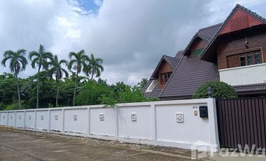 4 Bedroom House for sale at Country Park Ville