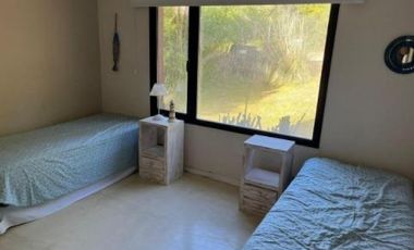 Casa en venta - 4 Dormitorios 3 Baños - 2000mts2 - Costa Esmeralda