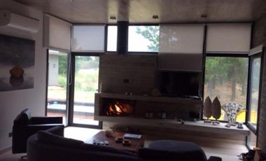 Casa en venta - 4 Dormitorios 3 Baños - 2000mts2 - Costa Esmeralda