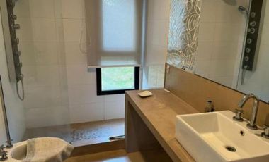 Casa en venta - 4 Dormitorios 3 Baños - 2000mts2 - Costa Esmeralda