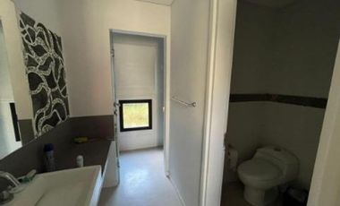 Casa en venta - 4 Dormitorios 3 Baños - 2000mts2 - Costa Esmeralda