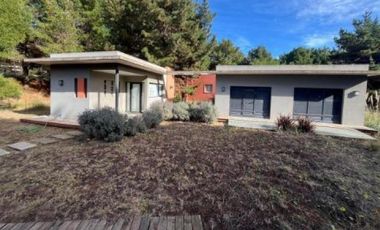 Casa en venta - 4 Dormitorios 3 Baños - 2000mts2 - Costa Esmeralda