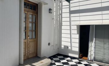 Casa cinco ambientes en Venta San Martin