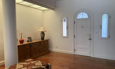 Casa cinco ambientes en Venta San Martin