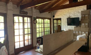 Casa cinco ambientes en Venta San Martin