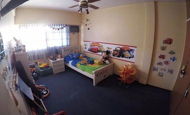 importante casa en san martin