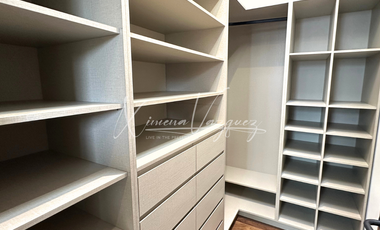 Casa a estrenar en Bosque Real