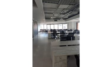 OFICINA EN ARRIENDO, ZONA EMPRESARIAL,  SECTOR AV. CHILE