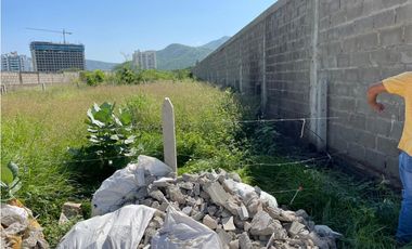 Venta de lote cerca del mar en Playa Salguero Santa Marta
