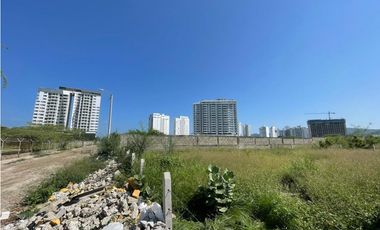 Venta de lote cerca del mar en Playa Salguero Santa Marta