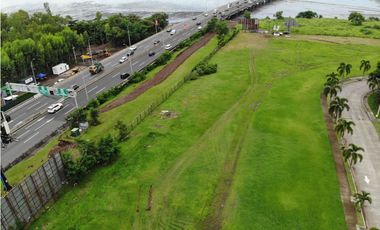 Venta de terreno en  Costa del Este, Primera línea al mar