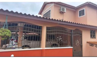 ALQUILO CASA EN LA CHORRERA MYSTIC CITY 4R