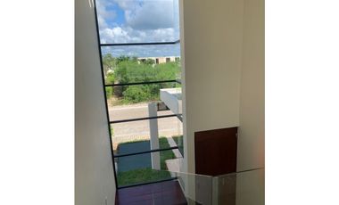 PREVENTA CASA EN PRIVADA TARVOS SOLUNA MERIDA YUCATAN