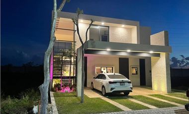 PREVENTA CASA EN PRIVADA TARVOS SOLUNA MERIDA YUCATAN