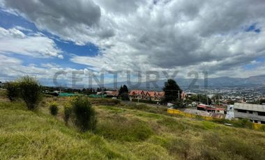 TERRENO DE VENTA IDEAL PROYECTO INMOBILIARIO  SECTOR SAN JUAN DE CUMBAYA