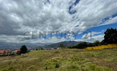 TERRENO DE VENTA IDEAL PROYECTO INMOBILIARIO  SECTOR SAN JUAN DE CUMBAYA