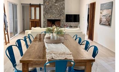 Venta de casa en costa esmeralda Senderos IV