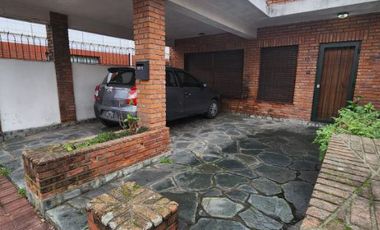 Casa en venta en Villa Dominico