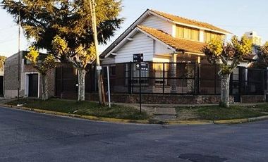 Chalet en venta en Quilmes Norte