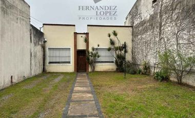 Casa en venta en Bernal Centro
