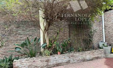 Casa en venta en Bernal Centro