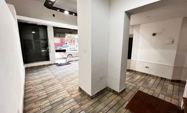VENTA AVELLANEDA CENTRO LOCAL EXCELENTE UBICACIÓN