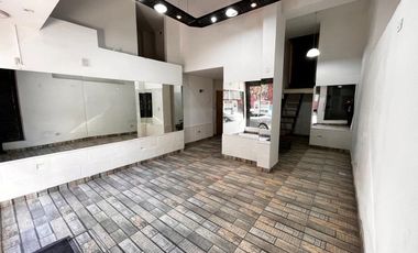 VENTA AVELLANEDA CENTRO LOCAL EXCELENTE UBICACIÓN
