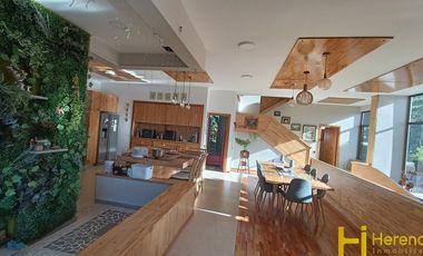 Casa en Arriendo Ubicado en Envigado Codigo 781