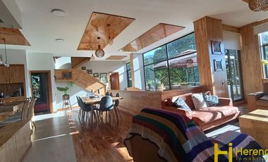 Casa en Arriendo Ubicado en Envigado Codigo 781