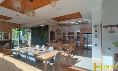 Casa en Arriendo Ubicado en Envigado Codigo 781