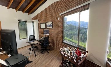 Casa en Venta Ubicado en Sabaneta Codigo 495