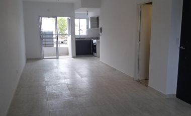 Excelente monoambiente en venta con posibilidad de dividir centro de Caseros
