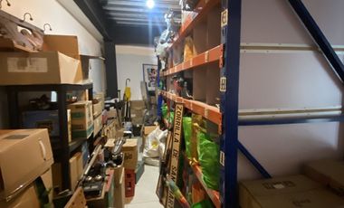 Edifcio con uso de suelo comercial, Lago de Guadalupe