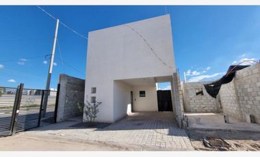 CASA EN VENTA EN FRACCIONAMIENTO EL MEZQUITAL TORREÓN, COAHUILA
