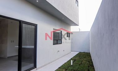 SE VENDE CASA EN PRIVANZAS ACACIA